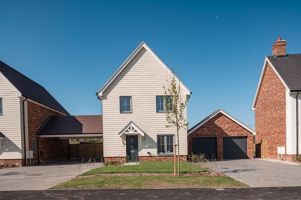 Felsted plot 10 external 2