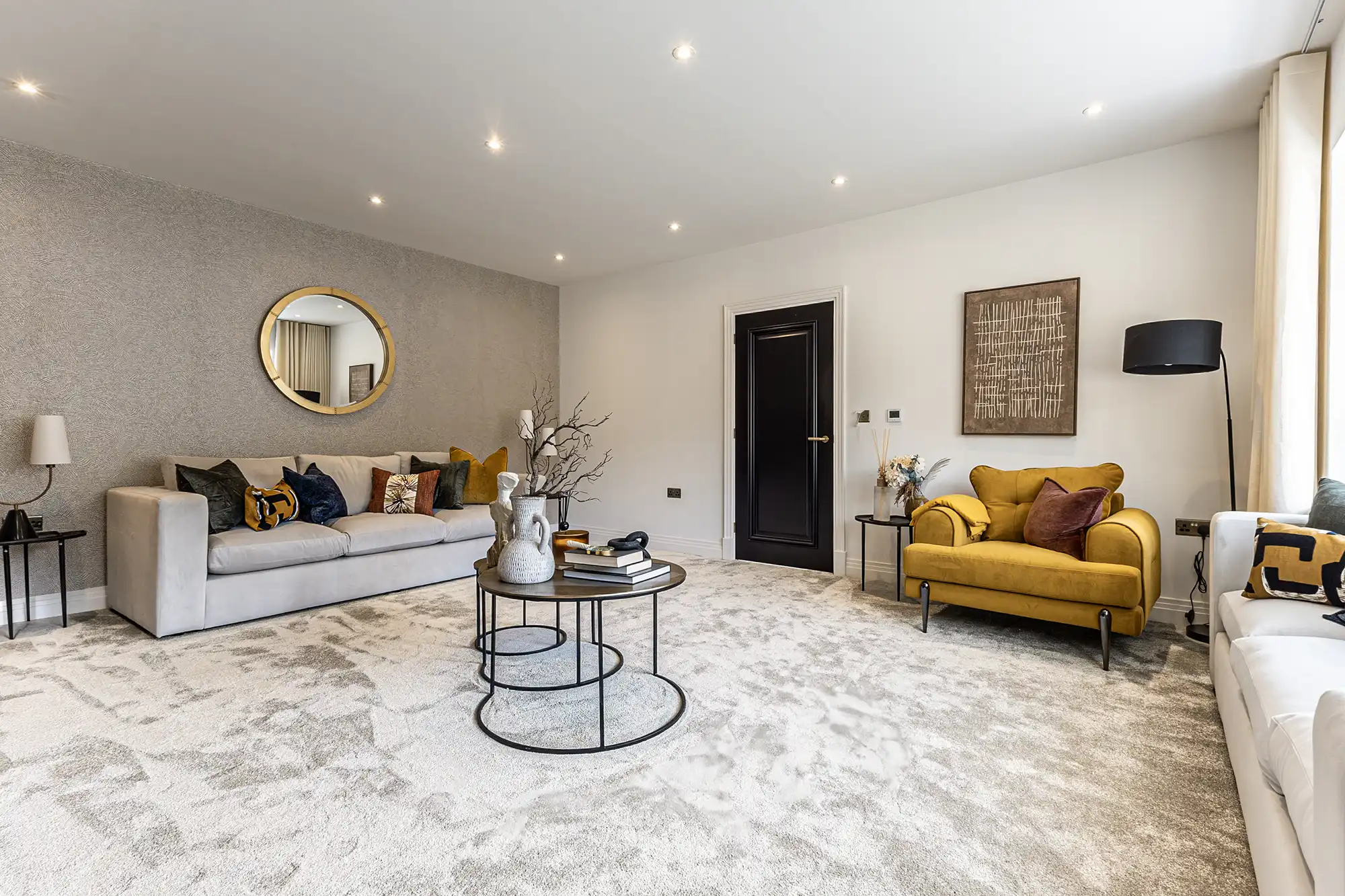 BELL BAR Living Room 2